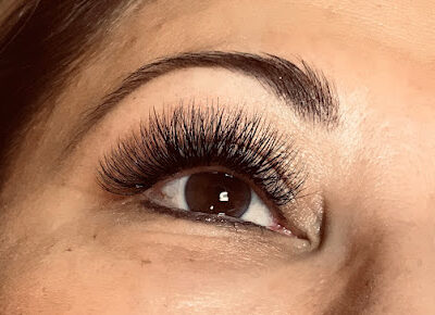 Suite Lashes and nails by Hana