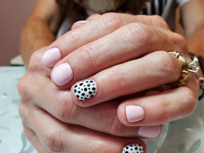 The Peachy Pinkie