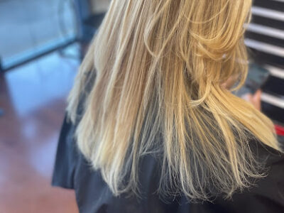 Tzoncalli Barber Shop & Beauty Salon