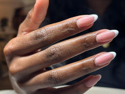 Eyes on Me (russian Manicure and Eyelash Extensions)